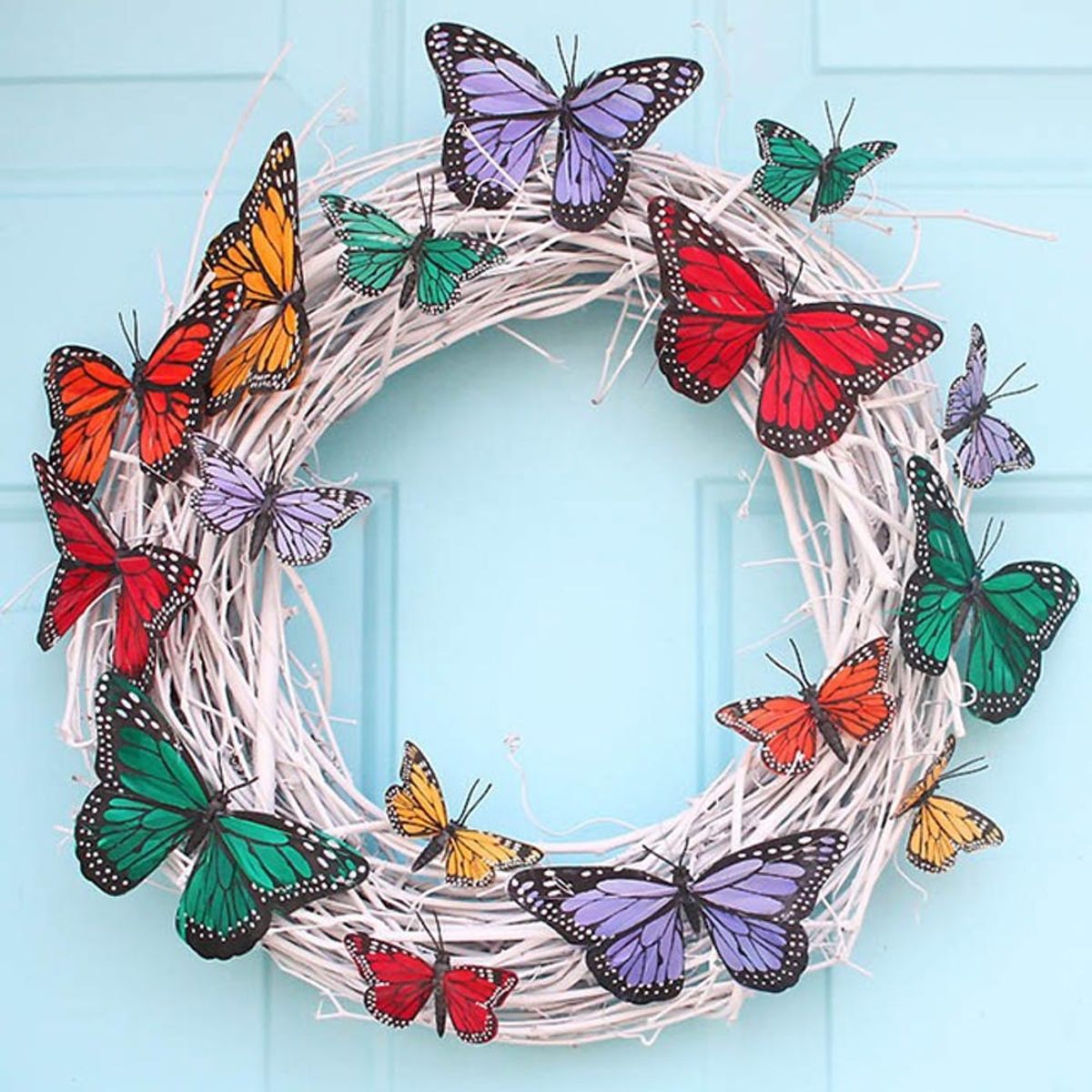 9 Wreaths to Bring Spring Right to Your Front Door