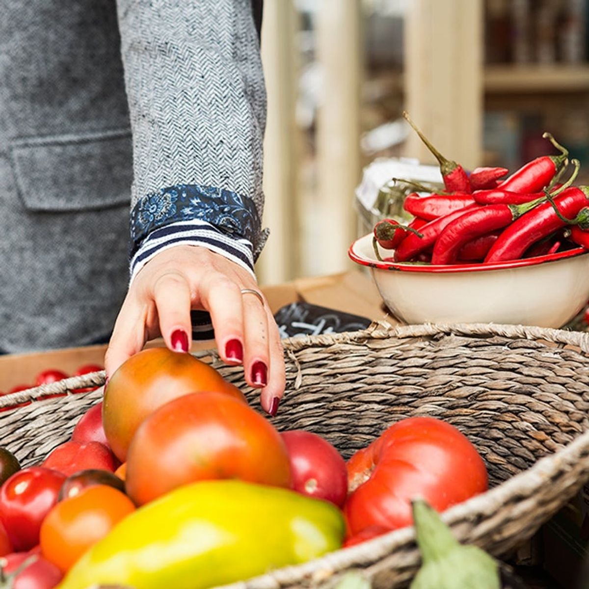 Here’s When (and Why) You Should Opt for Organic Groceries