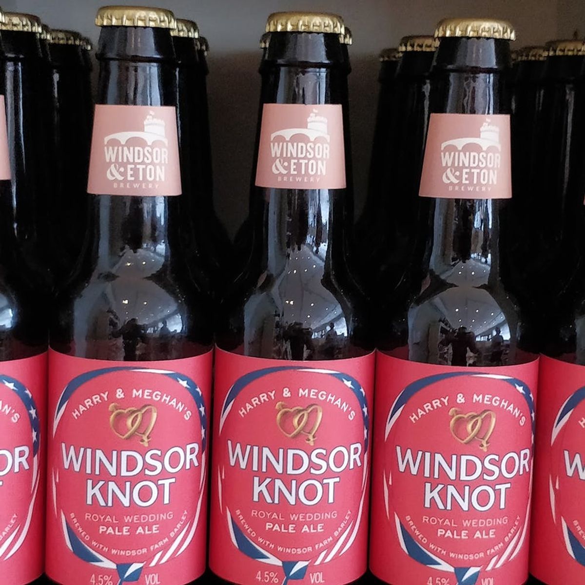 Clink to Prince Harry and Meghan Markle’s Upcoming Wedding With This “Windsor Knot” Beer
