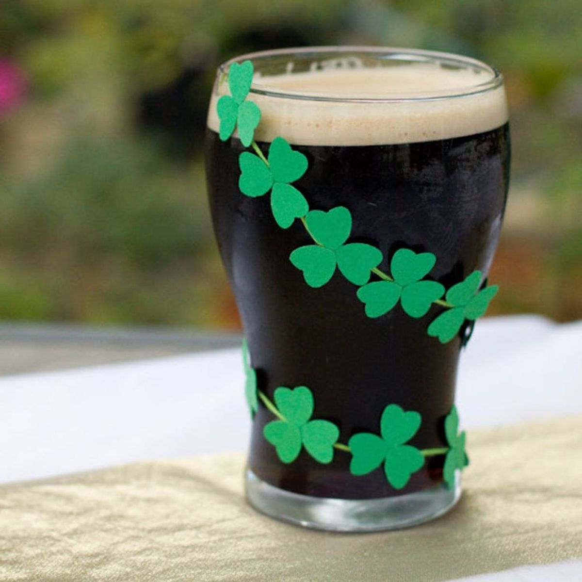 33 DIYs to Make the Most of Your St. Patrick’s Day Party