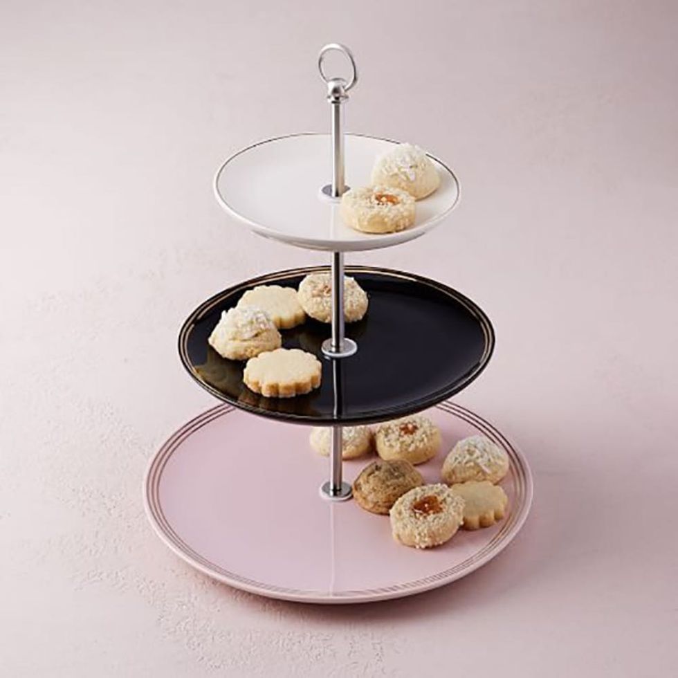 21 Cool Wedding Cake Stands You Can Buy and DIY - Brit + Co