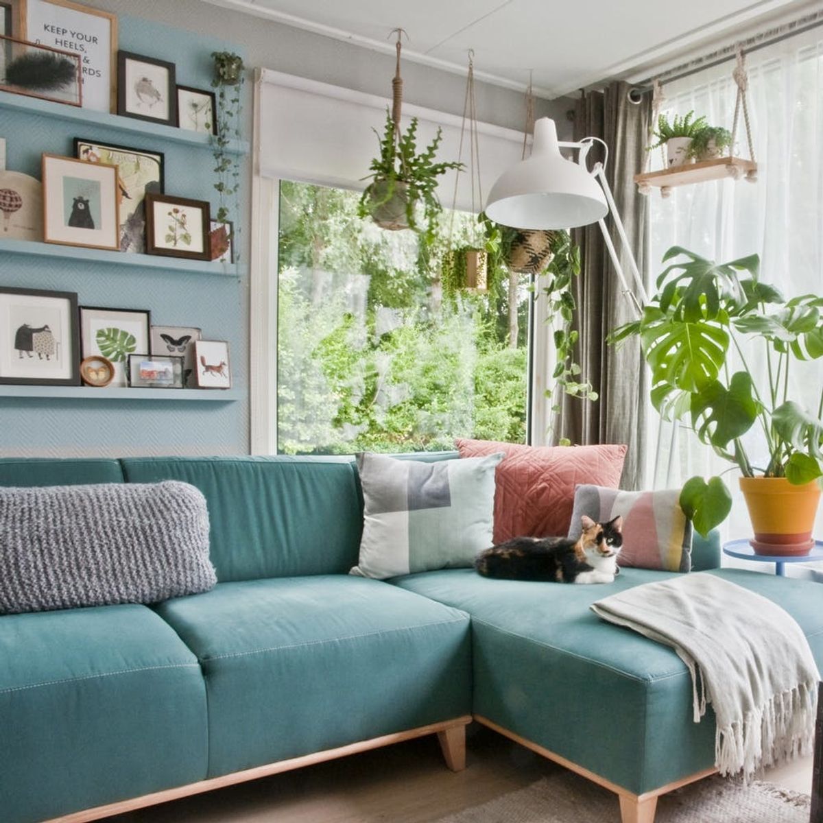 This Colorful Floating Home Is a Real Dreamboat