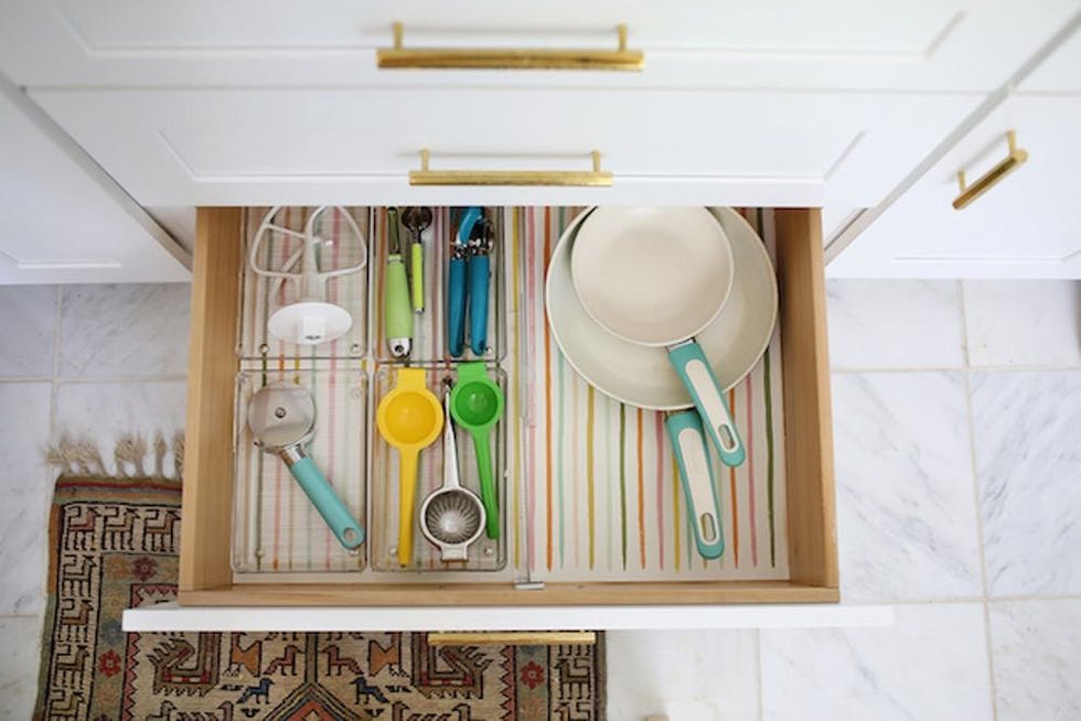 4 Reasons You Should Replace Your Kitchen With Drawers Brit + Co
