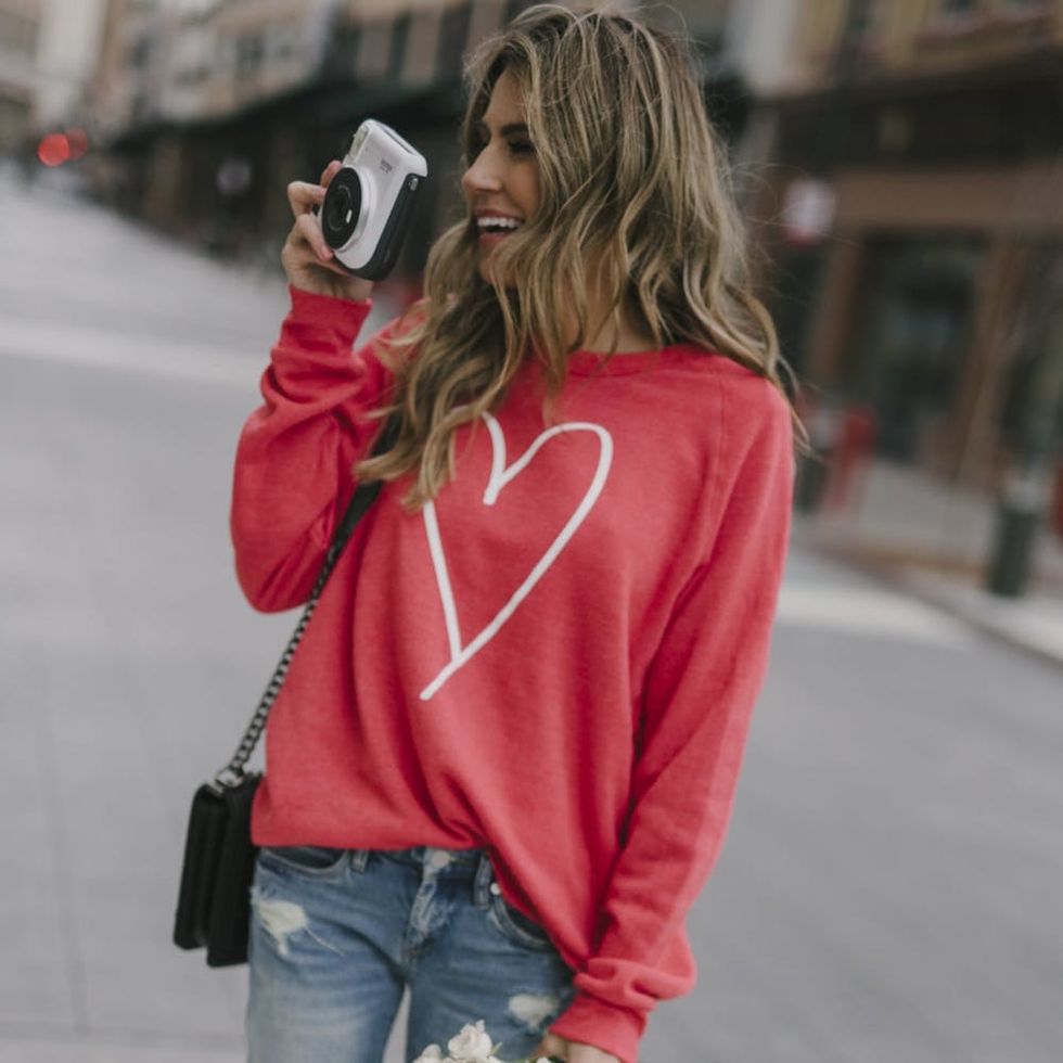5 Simple Valentine’s Day Looks for Any Occasion