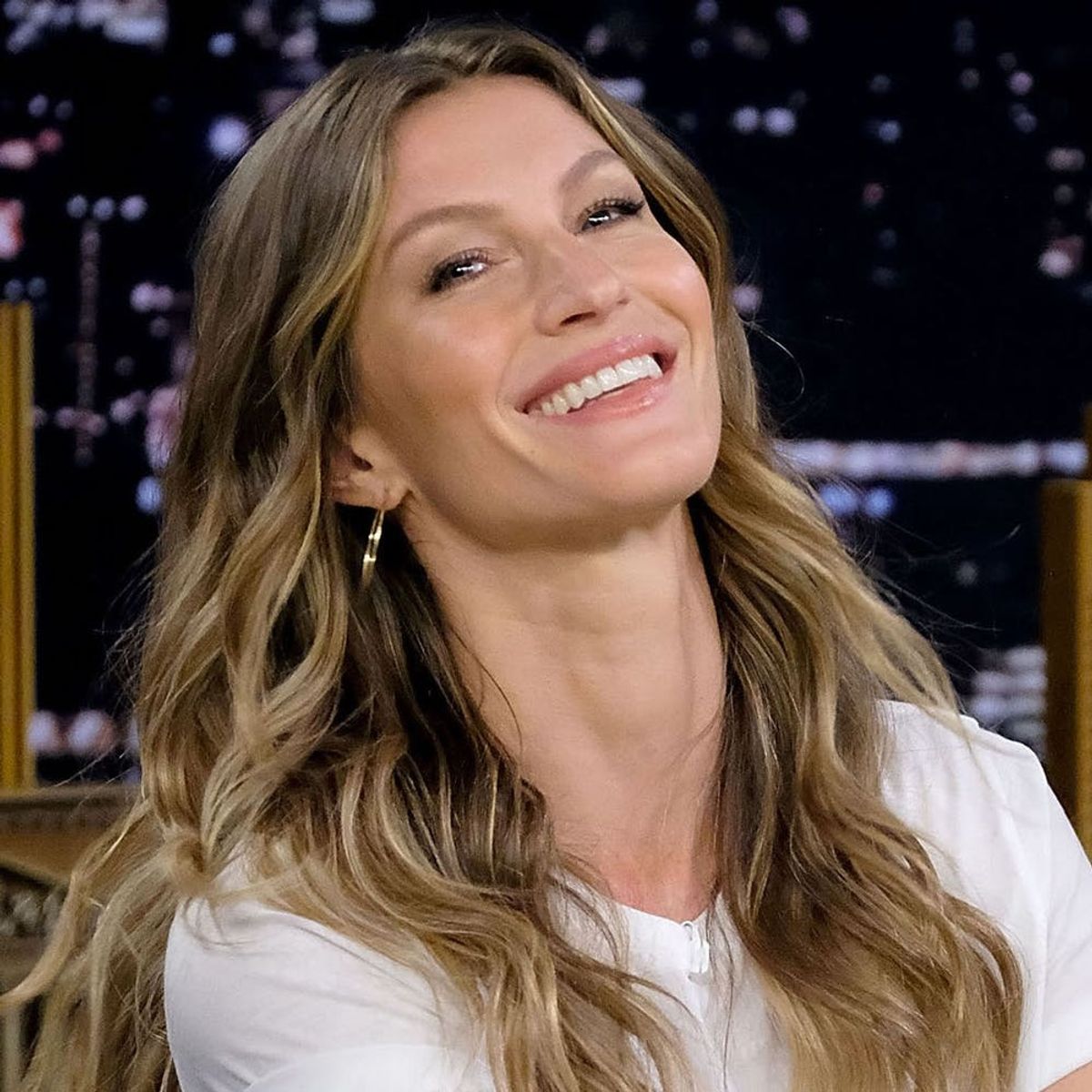 Gisele Bündchen Just Slayed the Cover of ‘Vogue Italia’ Without a Stitch of Makeup