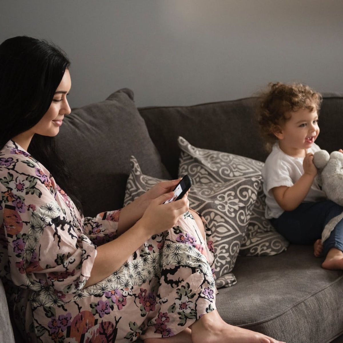 9 Ways Busy Moms Can Make Some Time for Themselves