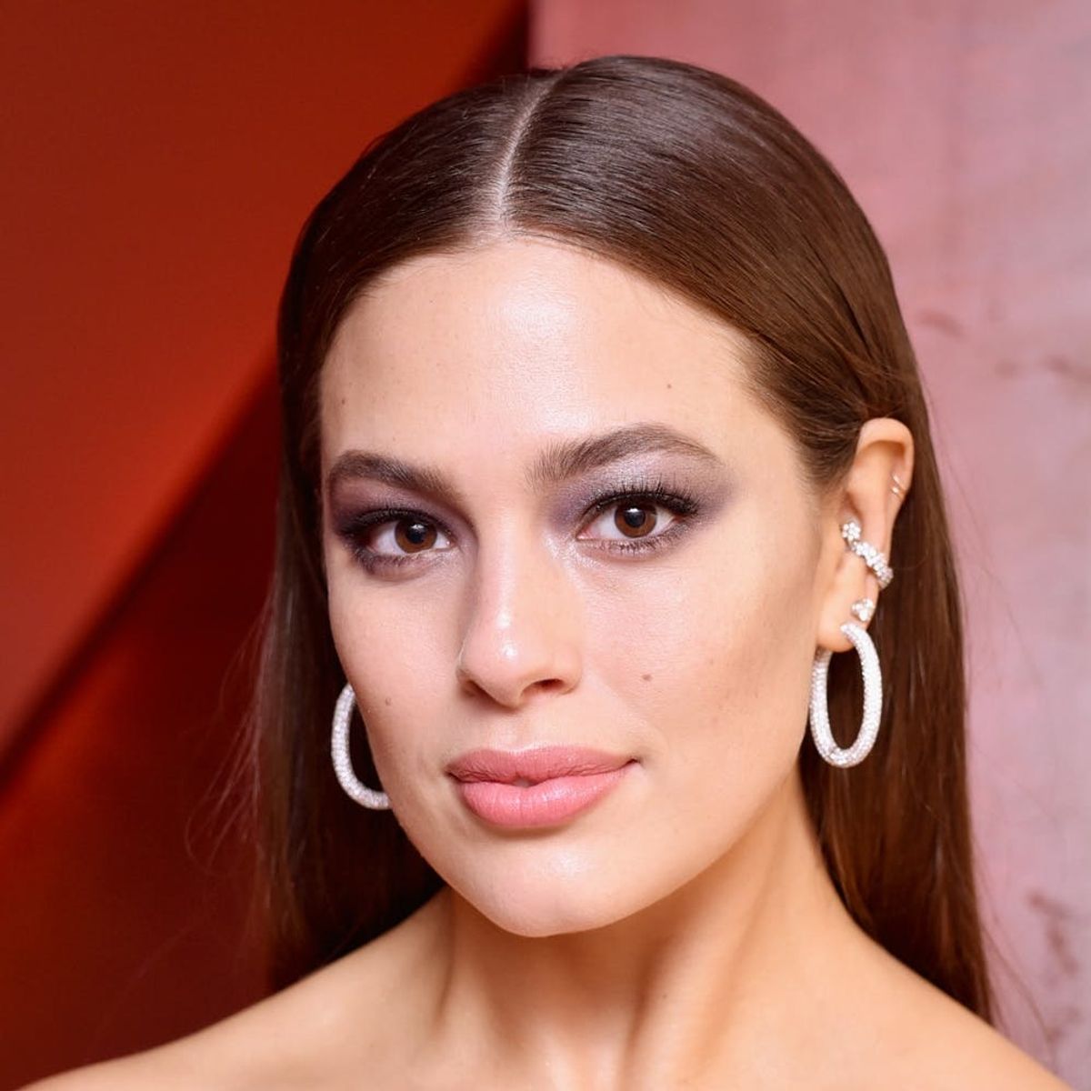 Ashley Graham Just Got the Most Daring Tattoo… on the Side of Her Neck!