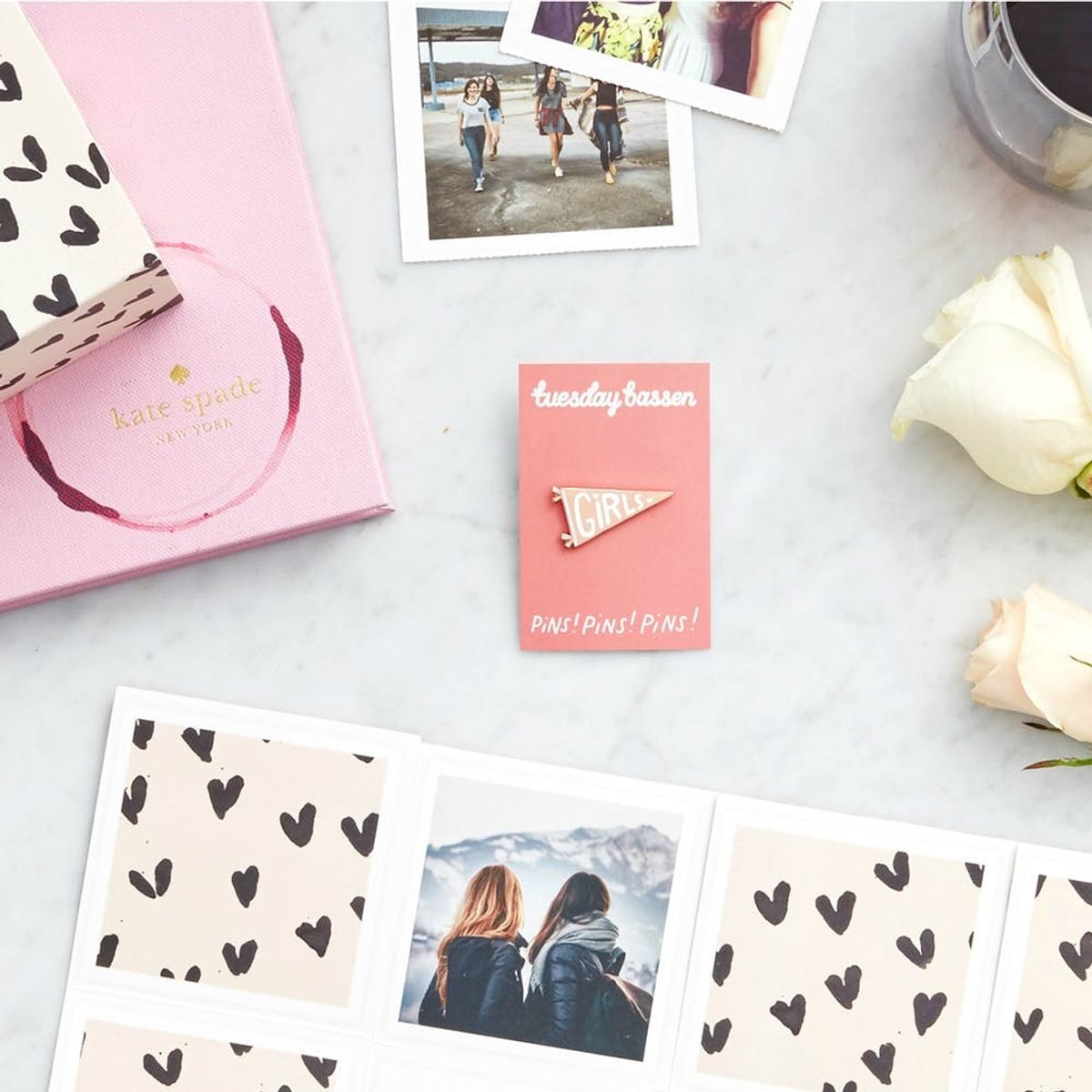 This Site Makes It Easy to Send Sweet Snail Mail to All Your Valentines