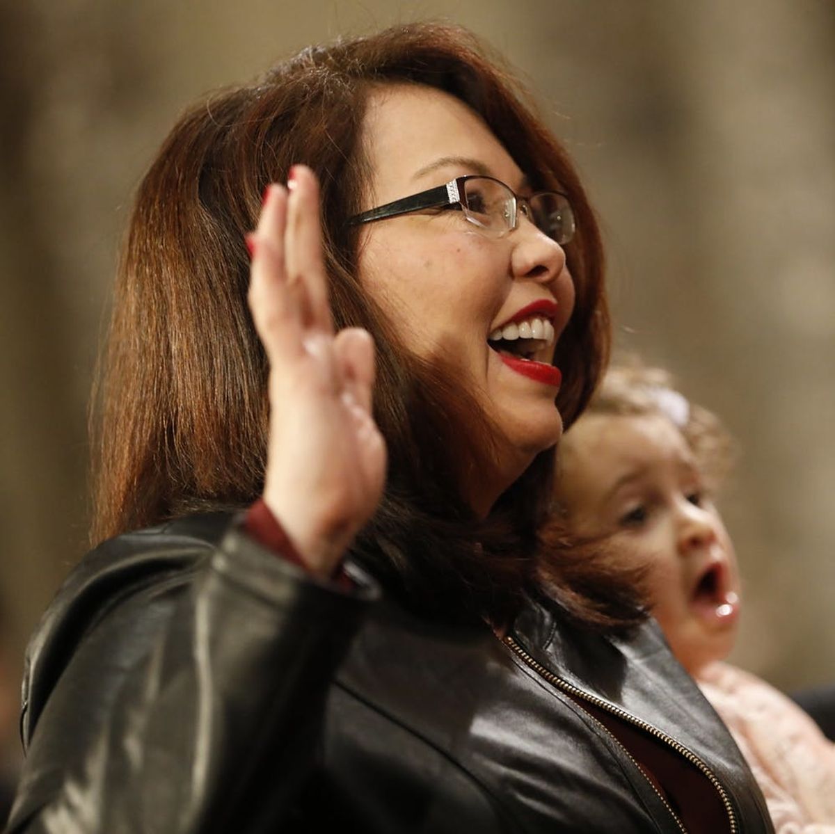 Tammy Duckworth to Become First Sitting Senator to Give Birth