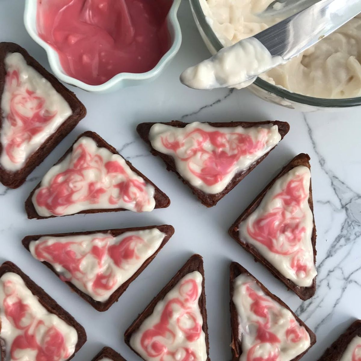 These Vegan Red Velvet Brownies Recipe Will Make You Heart Avocado Even More