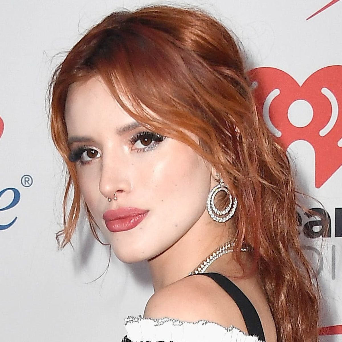 Bella Thorne Looks Like a Whole New Woman With Pitch Black Hair