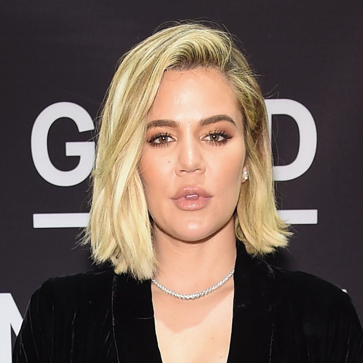 Khloé Kardashian’s Curly NYE ‘Do Is Party Hair Goals