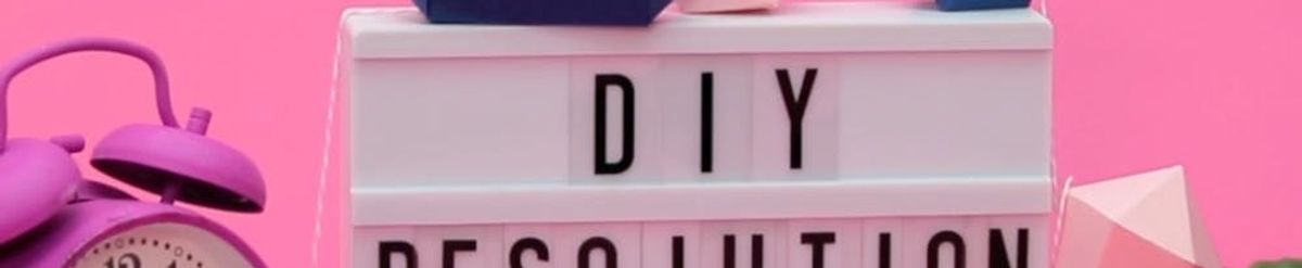 DIY Resolution Garland - Brit + Co