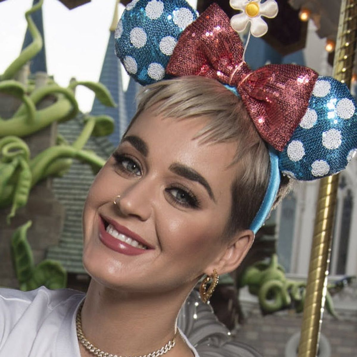 Katy Perry Is Practically Unrecognizable As Marie Antoinette in Her New Music Video