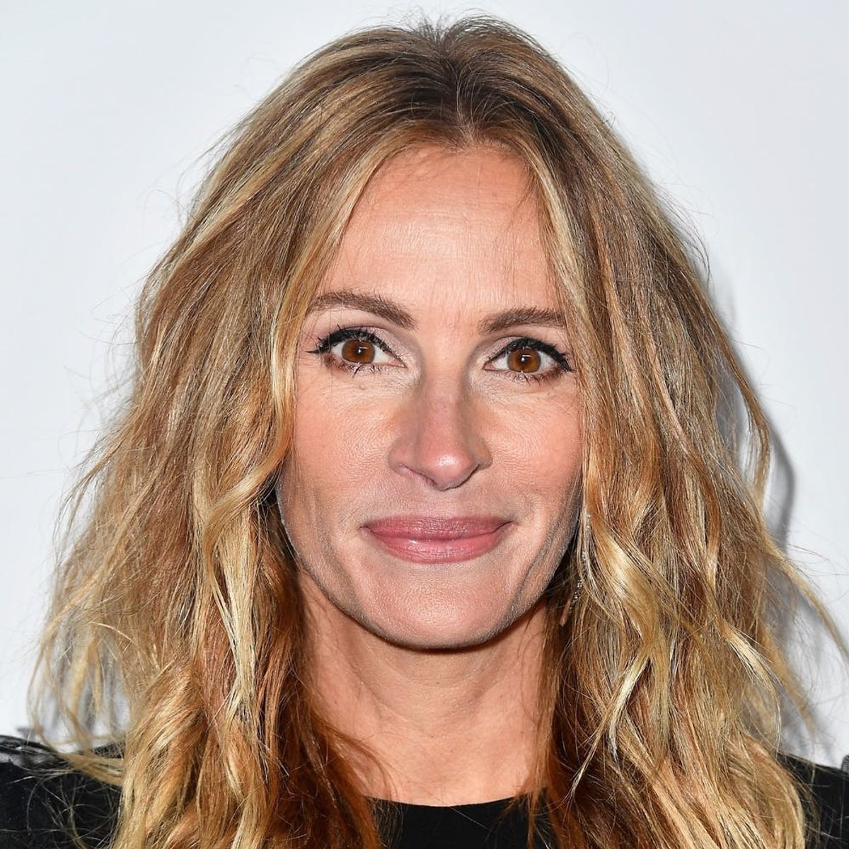 Julia Roberts Is Giving Us Major ‘Pretty Woman’ Vibes With Her Latest Hair Color