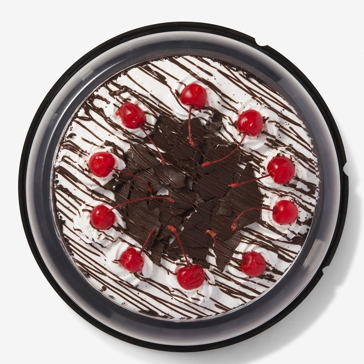 Patti LaBelle’s New Cake Line Is So Good It Will Make You Sing