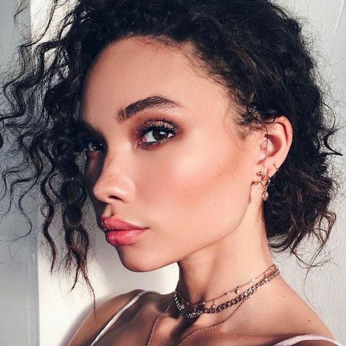 21 Curly Hair Updos for Cold-Weather Nights