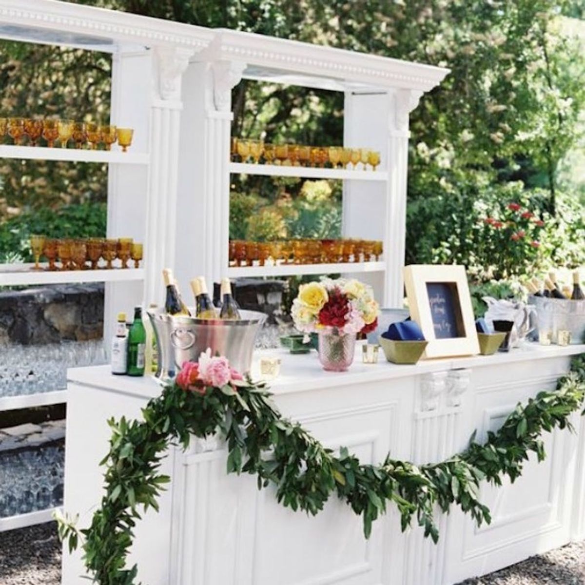 Here’s Exactly How Much Wine to Serve at Your Wedding