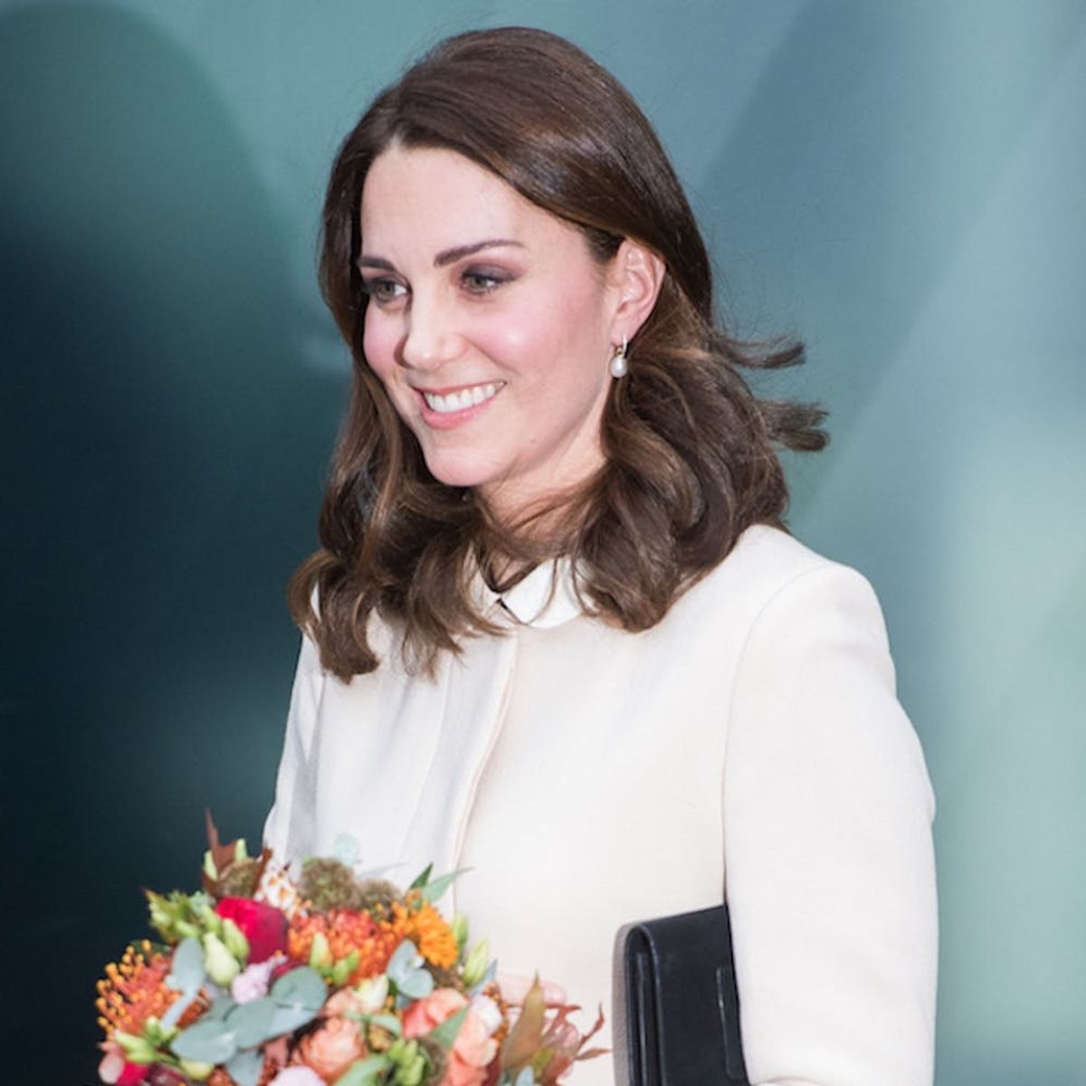 Well, Kate Middleton’s White Winter Maternity Coat Certainly Looks Familiar