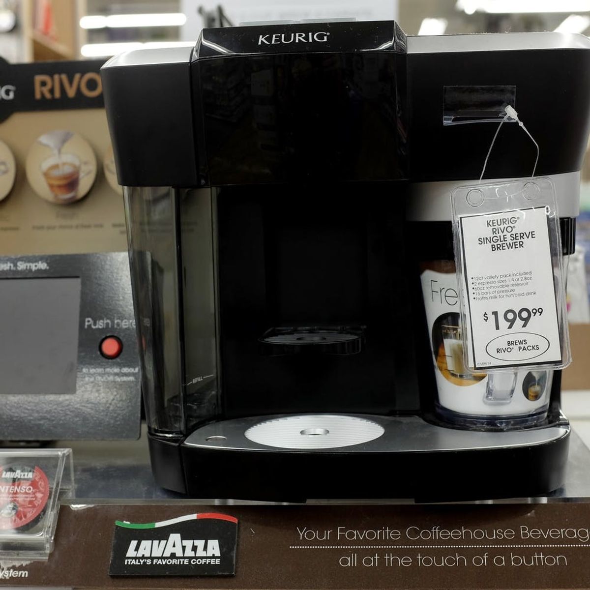 Fox Fans Smash Their Coffee Makers After Keurig Pulls Ads from Hannity Show