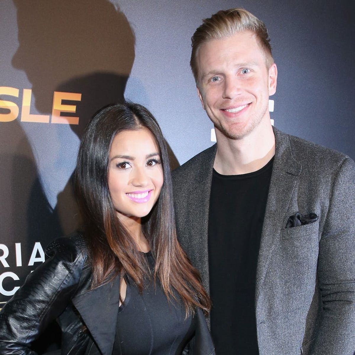 “Bachelor” Alums Catherine and Sean Lowe Are Expecting Baby Number 2!