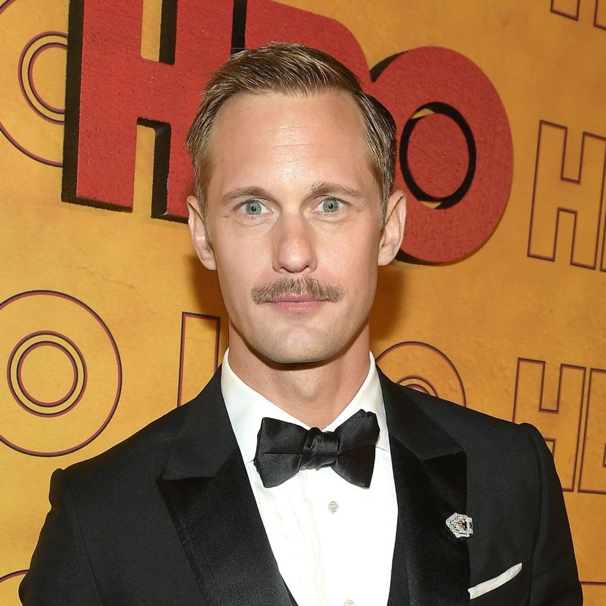 Twitter Compares Alexander Skarsgård’s New Haircut to “Seinfeld’s’ George Costanza”
