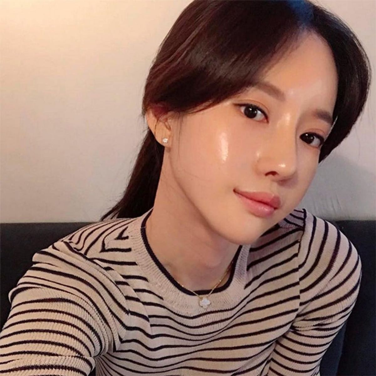 Glass Skin Is the Korean Beauty Trend That Was Made for Selfies