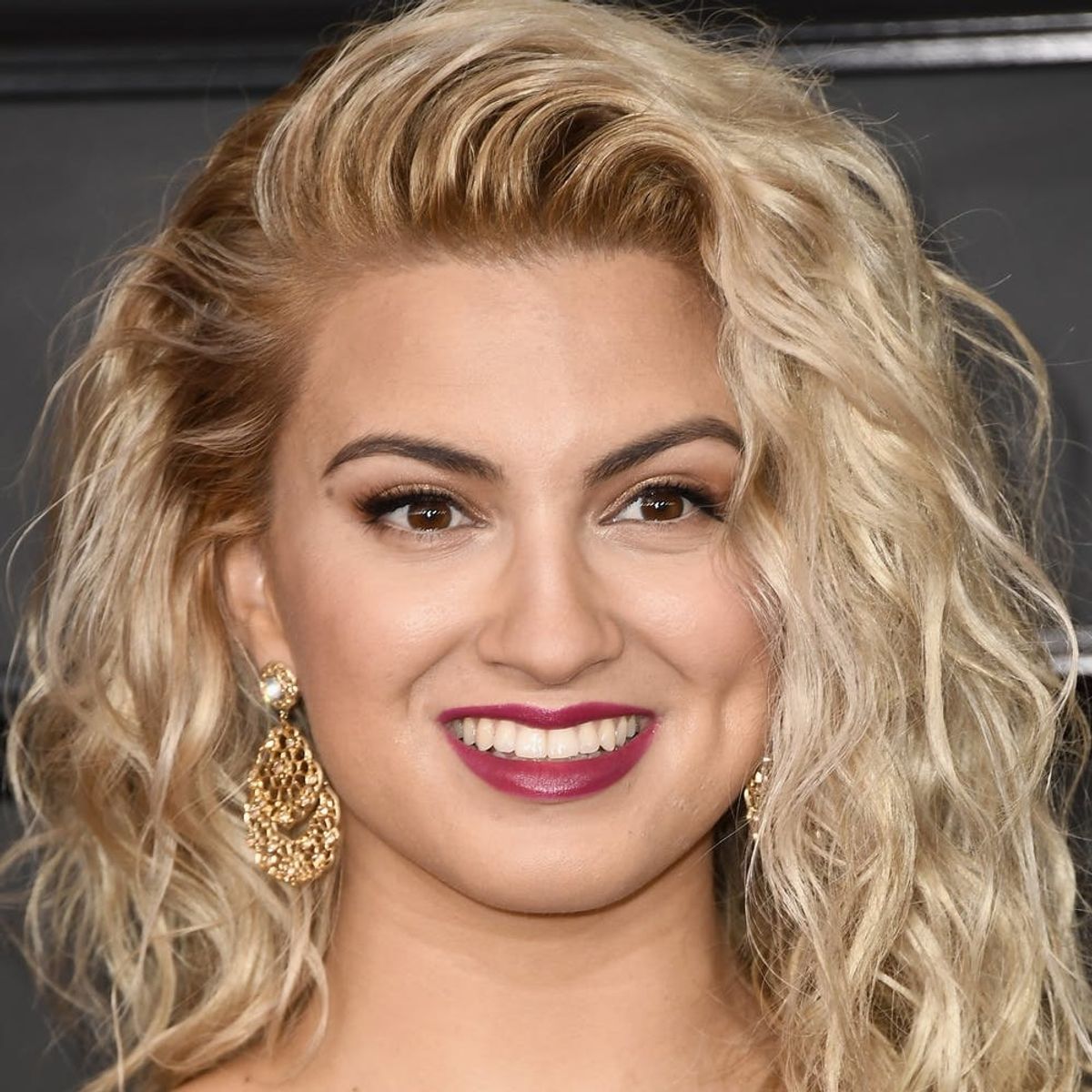 Singer Tori Kelly Is Engaged: See the Adorable Pics!