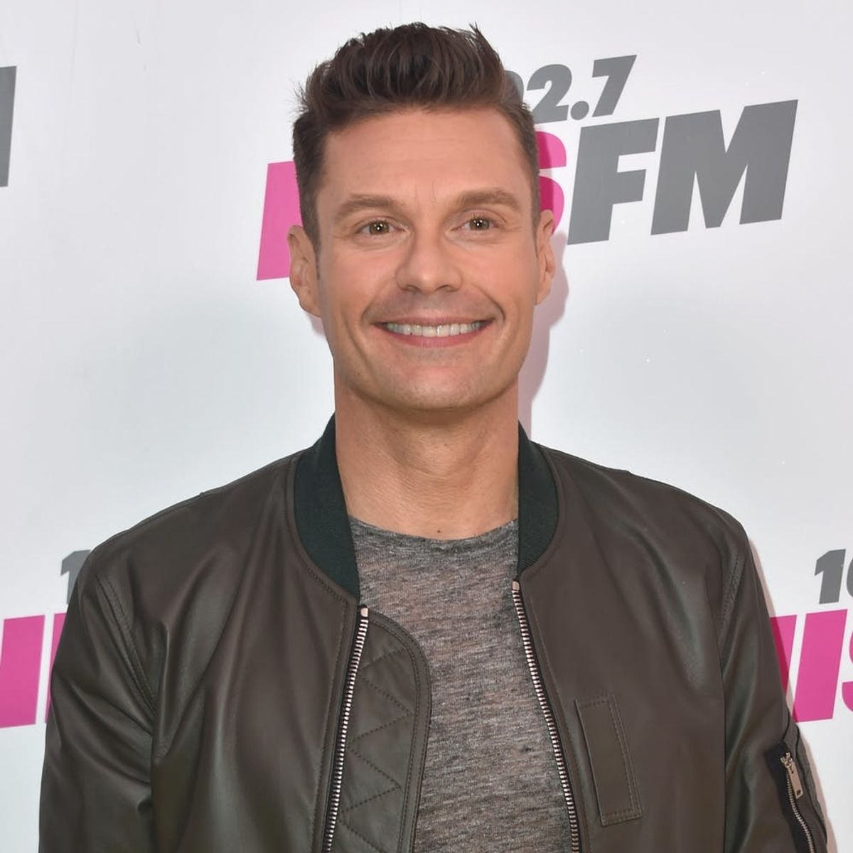 Ryan Seacrest Texted Kris Jenner to Ask About the Kylie Pregnancy Reports on Live TV