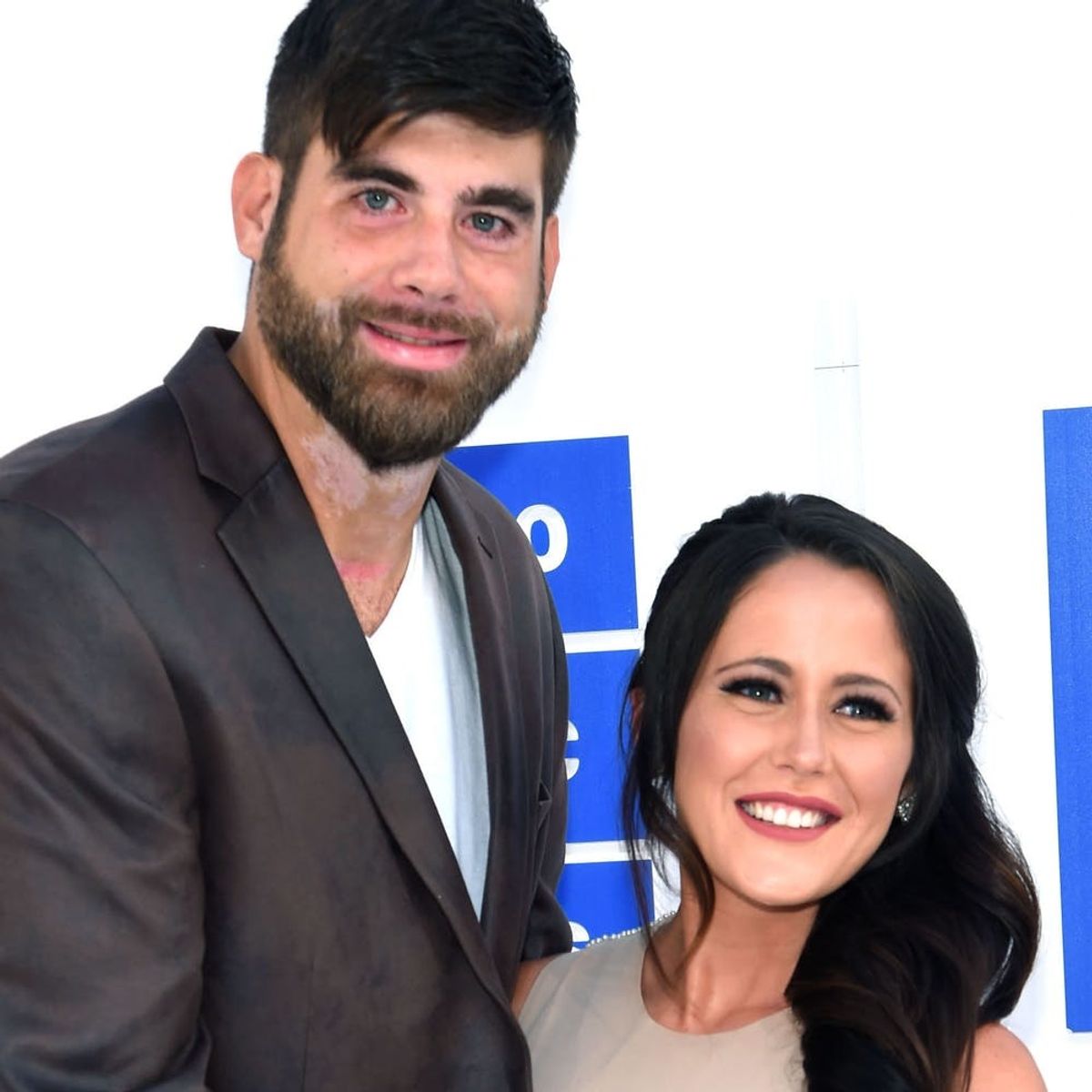 “Teen Mom 2” Star Jenelle Evans Just Tied the Knot in an Adorably Rustic Backyard Ceremony