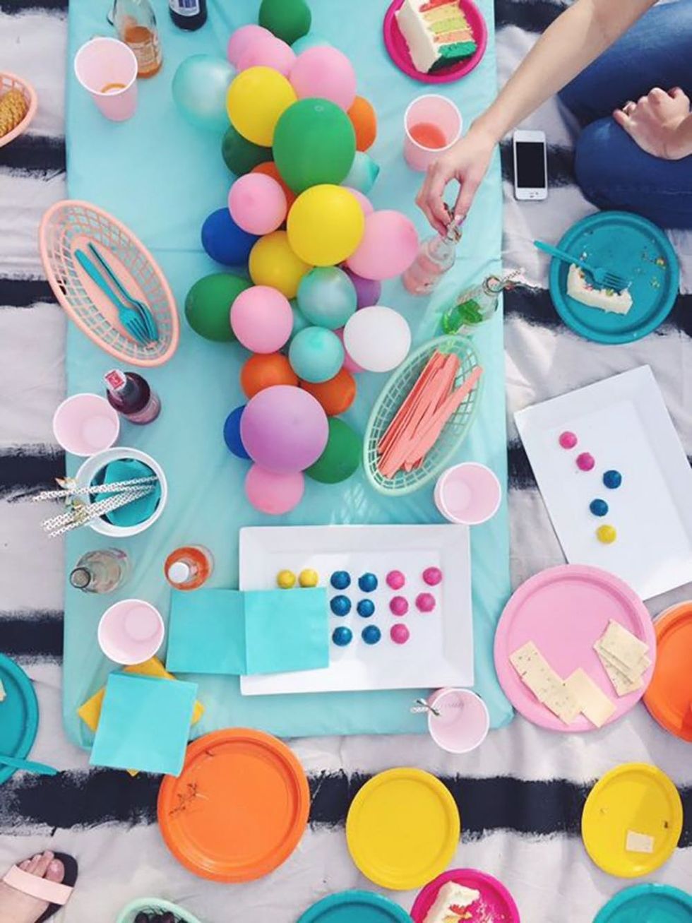 10 Creative Centerpiece Ideas (That Aren’t Flowers!) Brit + Co