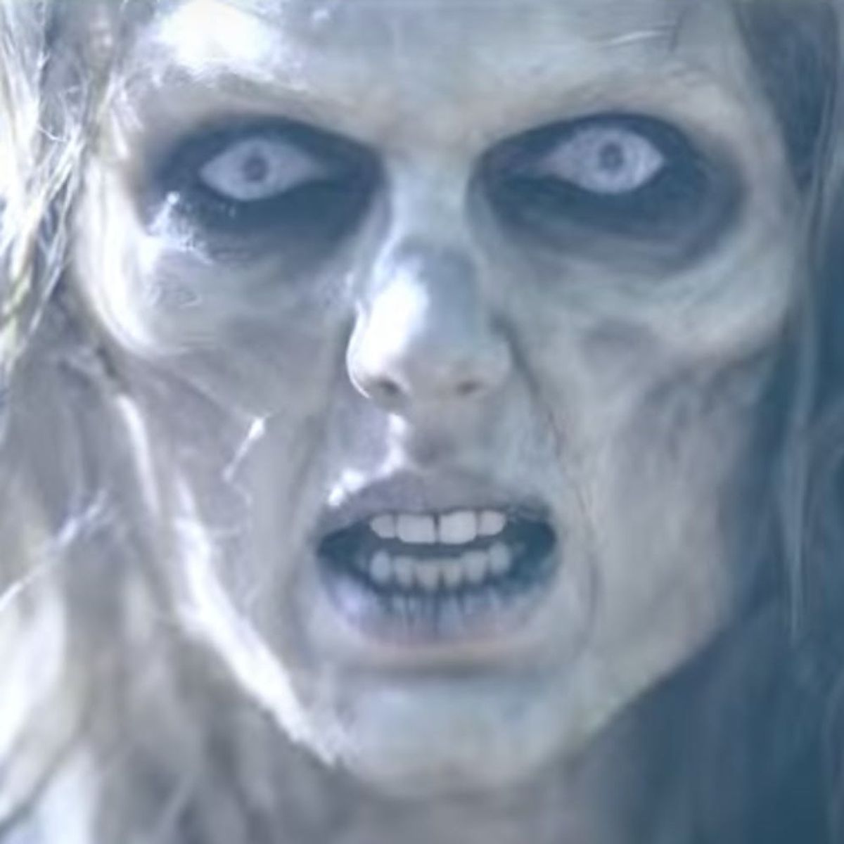 See Taylor Swift Being Transformed into a Zombie for “LWYMMD”