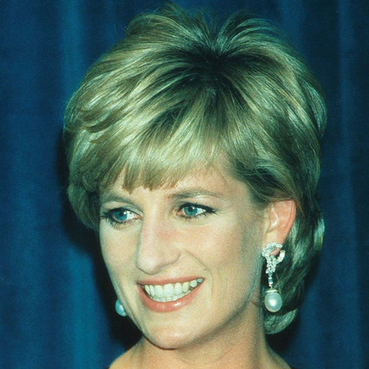 People Are SUPER Unhappy With This Floral Art Tribute to Princess Diana