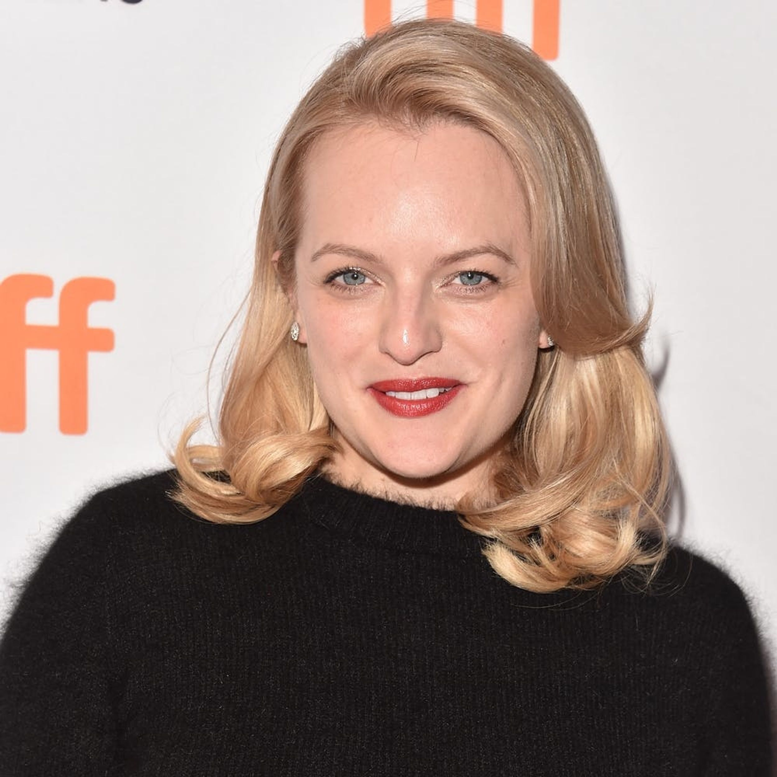 Top of the Lake’s Elisabeth Moss Doesn’t Care If People Think She’s “Too Much”