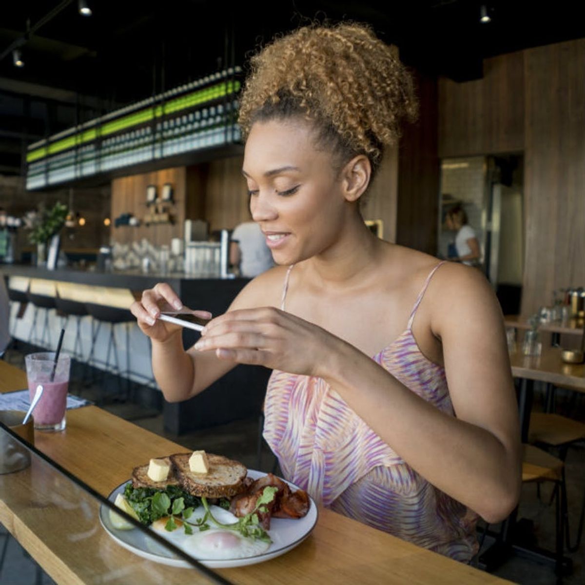 Taking Instagram Food Photos Can Have a Good Effect on Your Diet