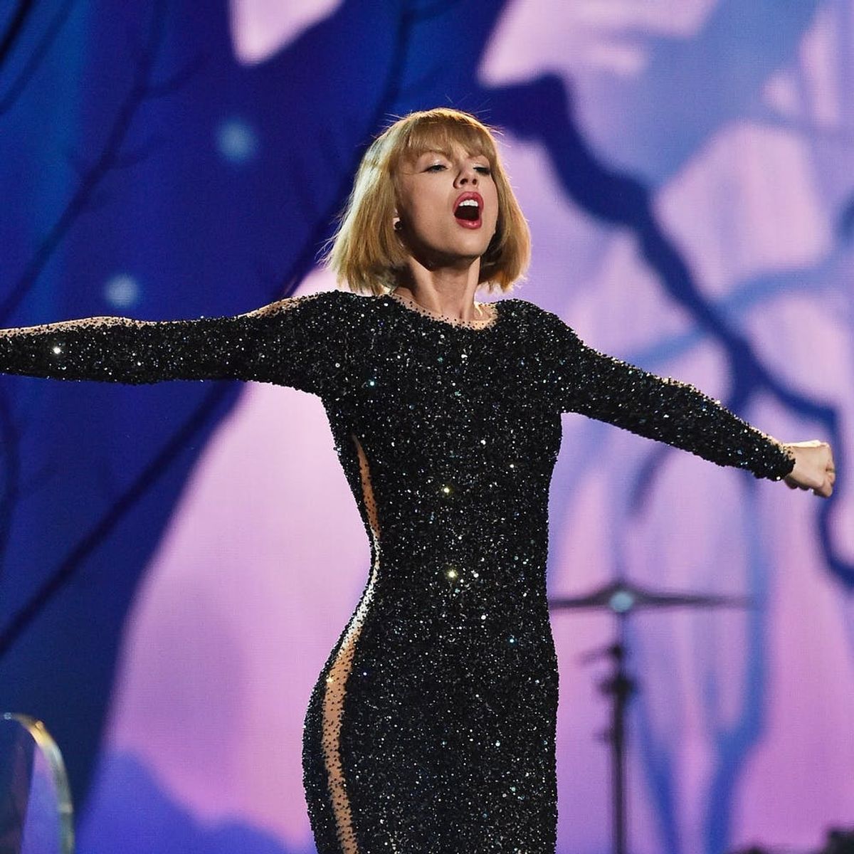 Taylor Swift Fans Are Losing It Over Her Big Album Announcement (and We Relate)