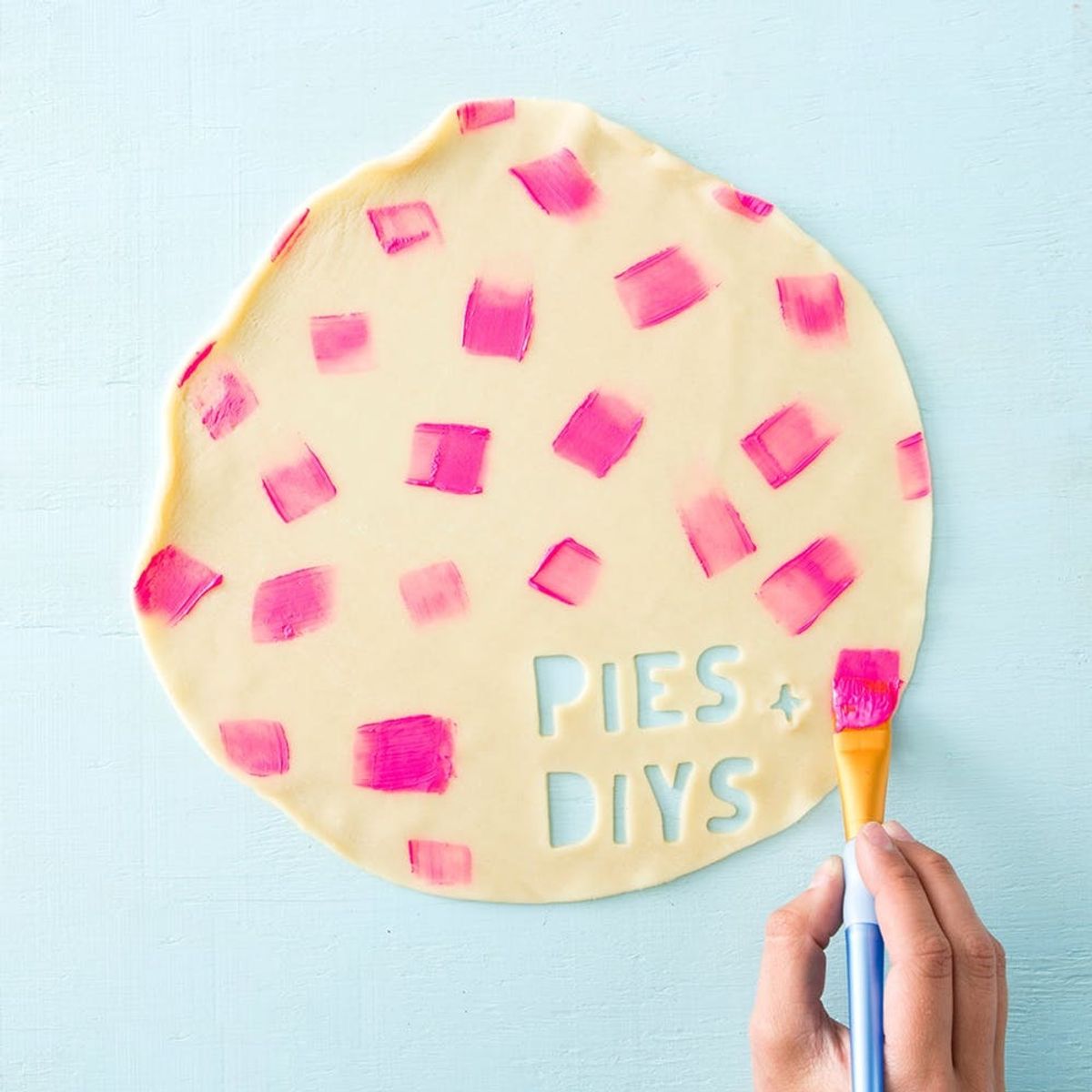 Pies + DIYs: No-Sew Makeup Pouch to Head Into the New School Year