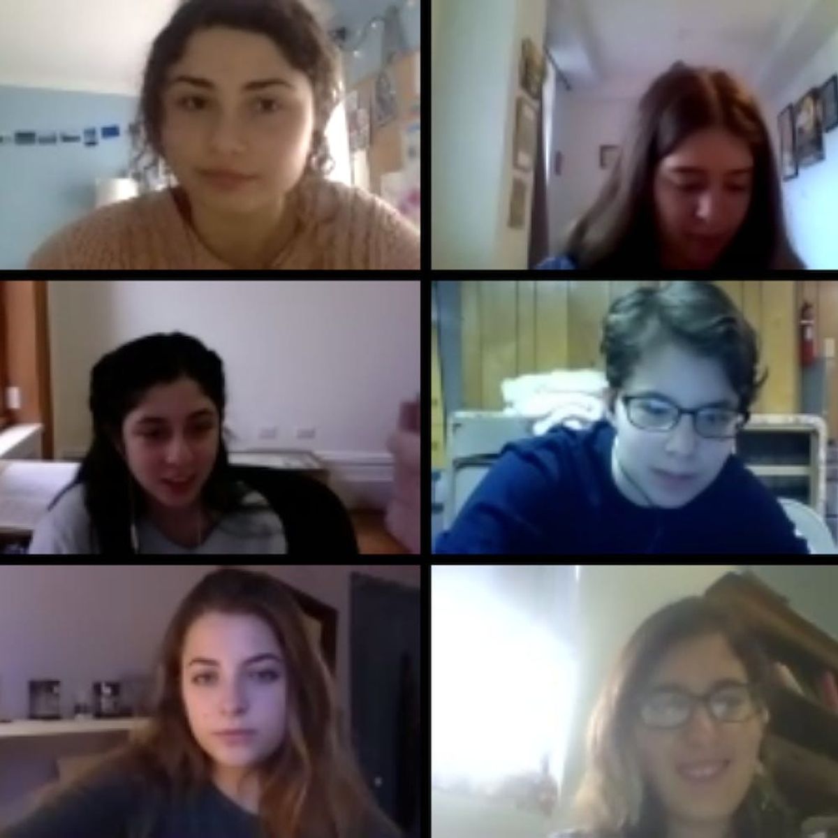 These Teens Run an Online Magazine to Help Jewish Girls Around the World to Feel Heard