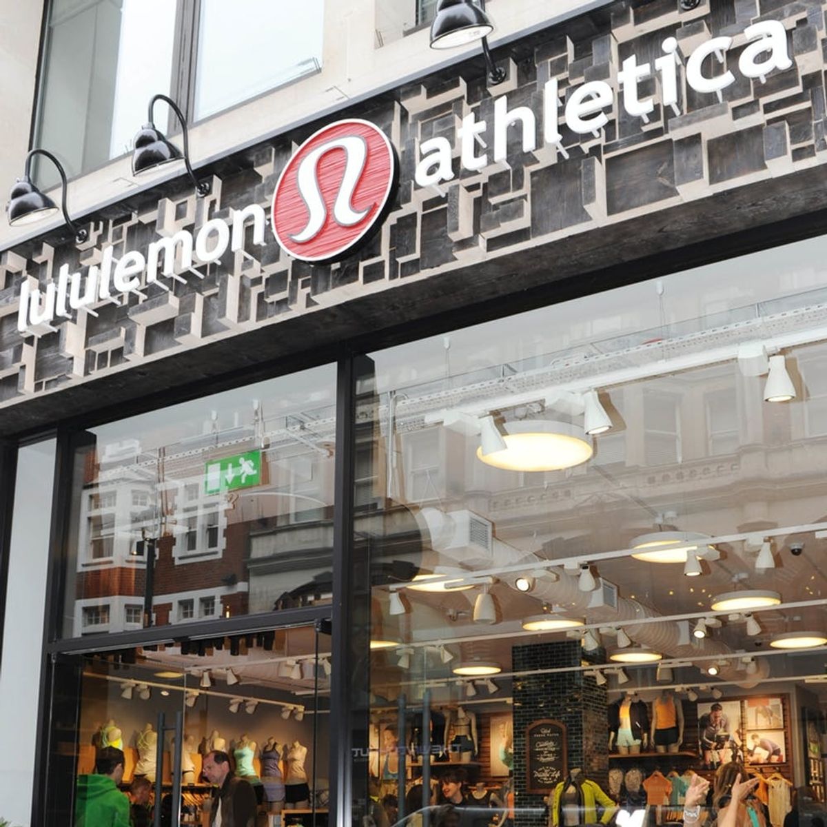 Why This Lululemon Shopping Bag Is Causing a Major Uproar