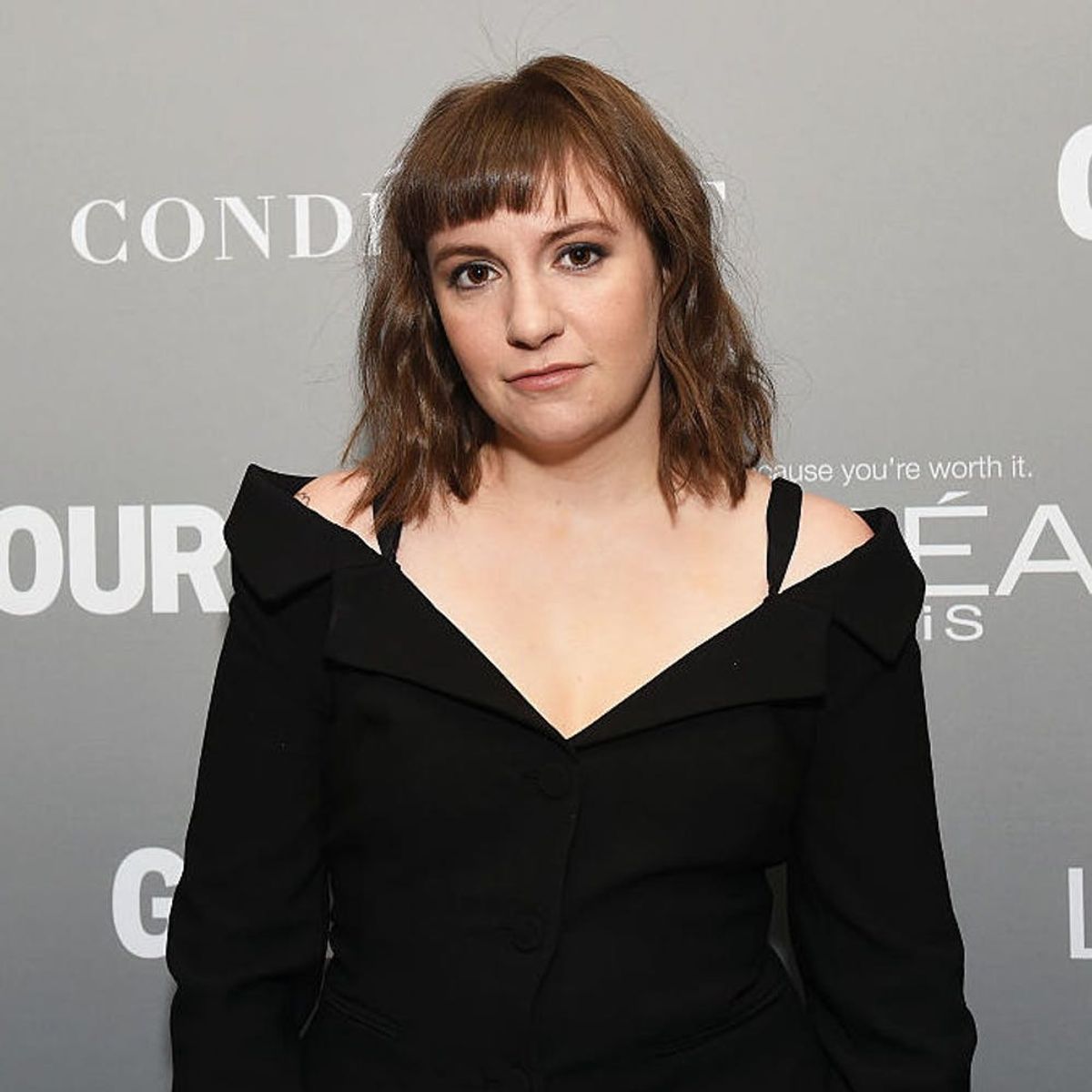 Lena Dunham Calls Out Two American Airlines Flight Attendants for “Transphobic Talk”