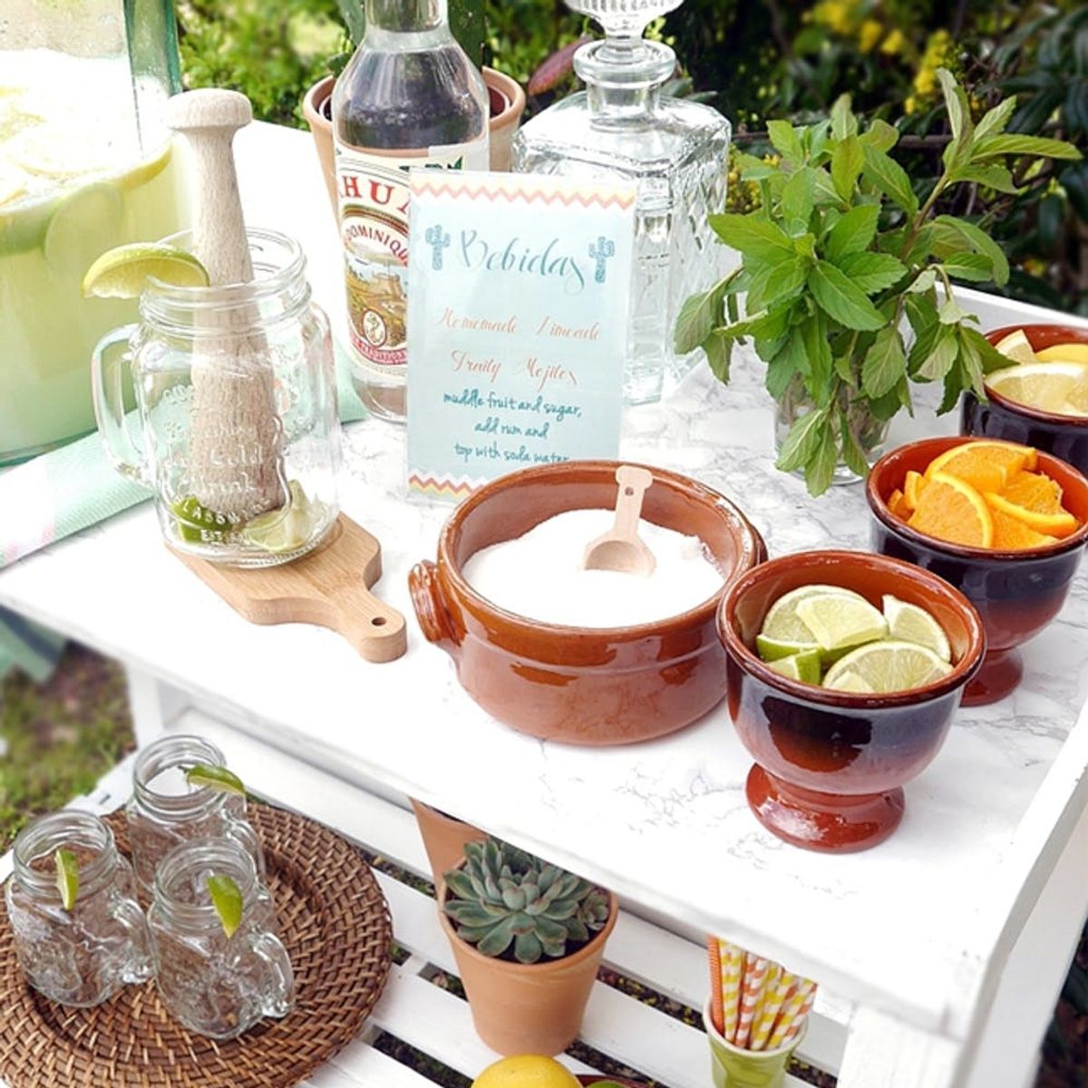6 Trendy Summer Cocktail Bar Ideas for Your Next Get-Together