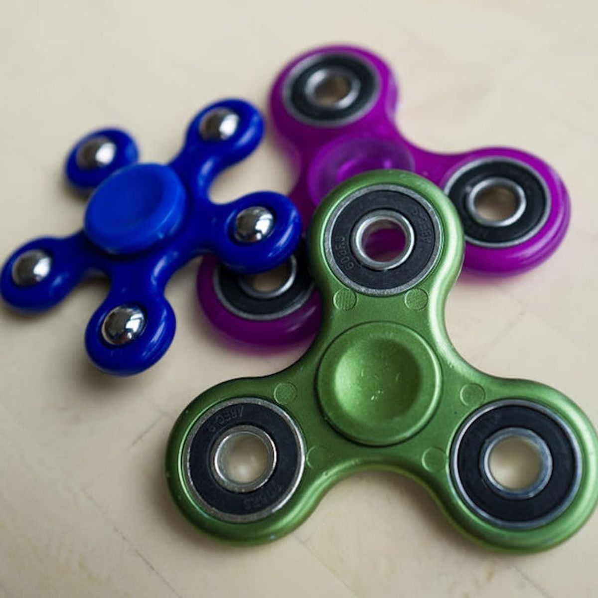This Might Be the Troubling Cause of the Fidget Spinner Trend
