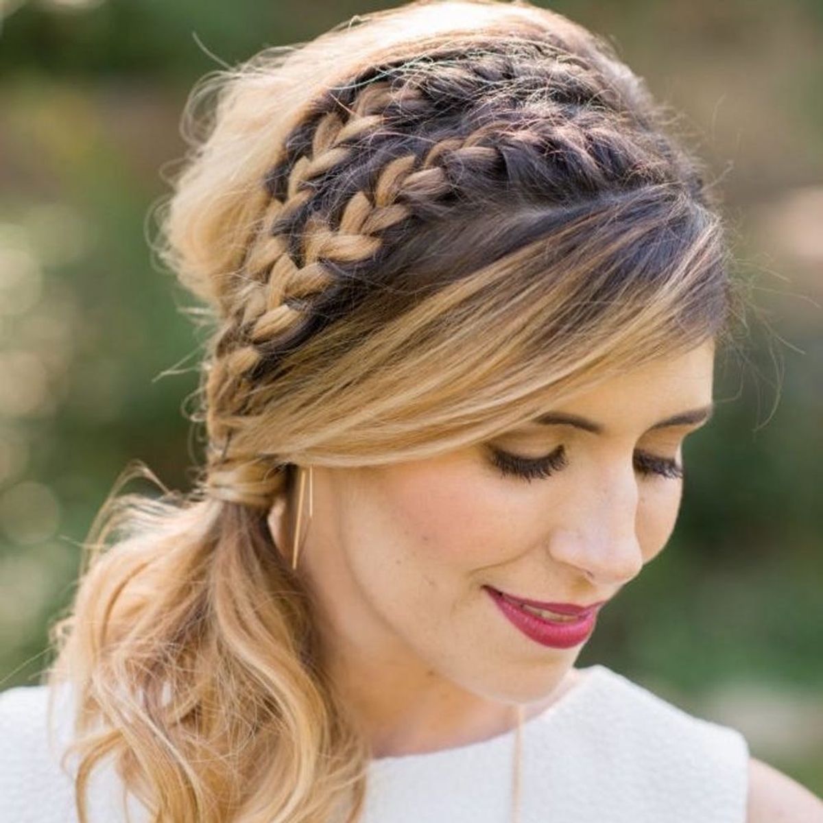 7 Romantic Ways to Rock a Ponytail at Your Wedding