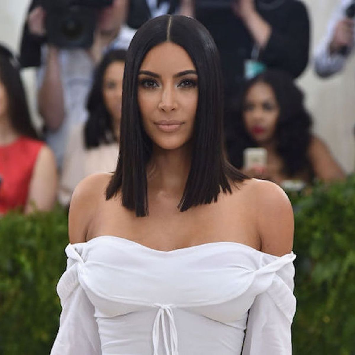 Morning Buzz! Here’s Why Kim Kardashian-West Is Getting Mom-Shamed on Social Media + More