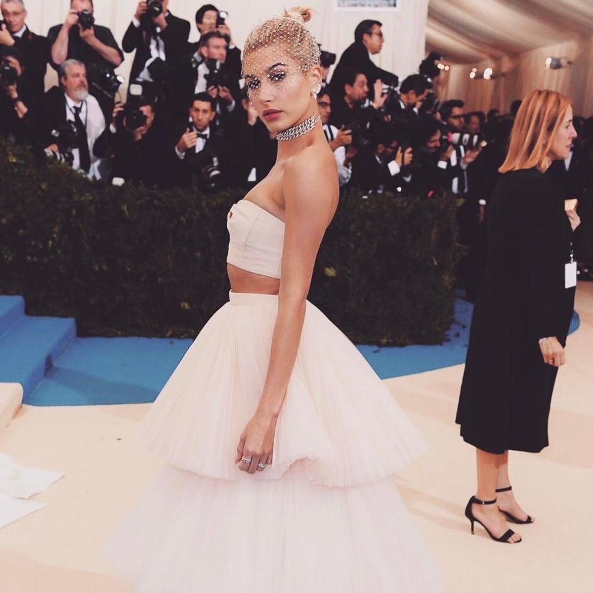 8 Reasons Why Hailey Baldwin Is Our New Style Icon