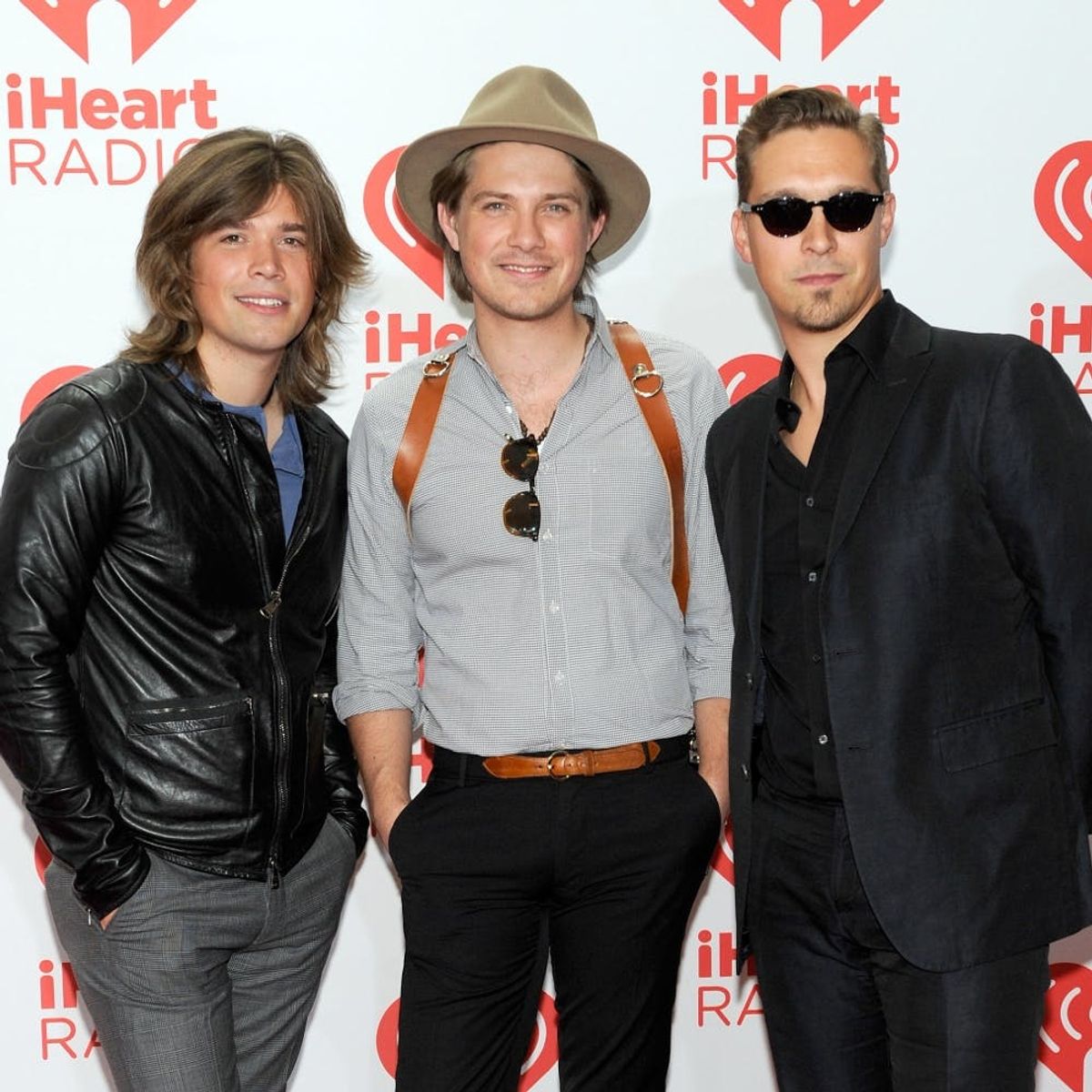 Hanson Is Working on a Brand New Christmas Album