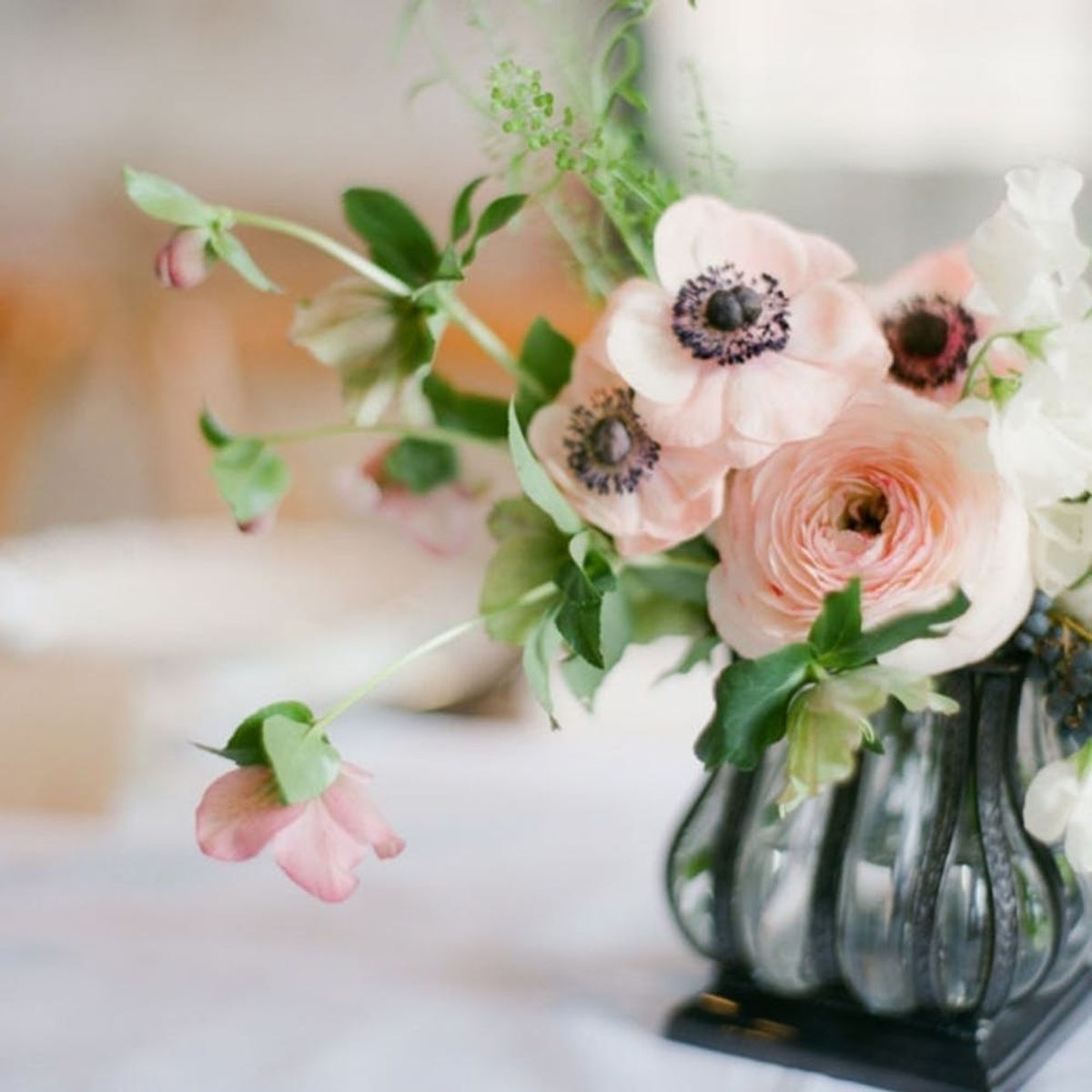 This Flower Is Taking Over the Wedding Floral Scene