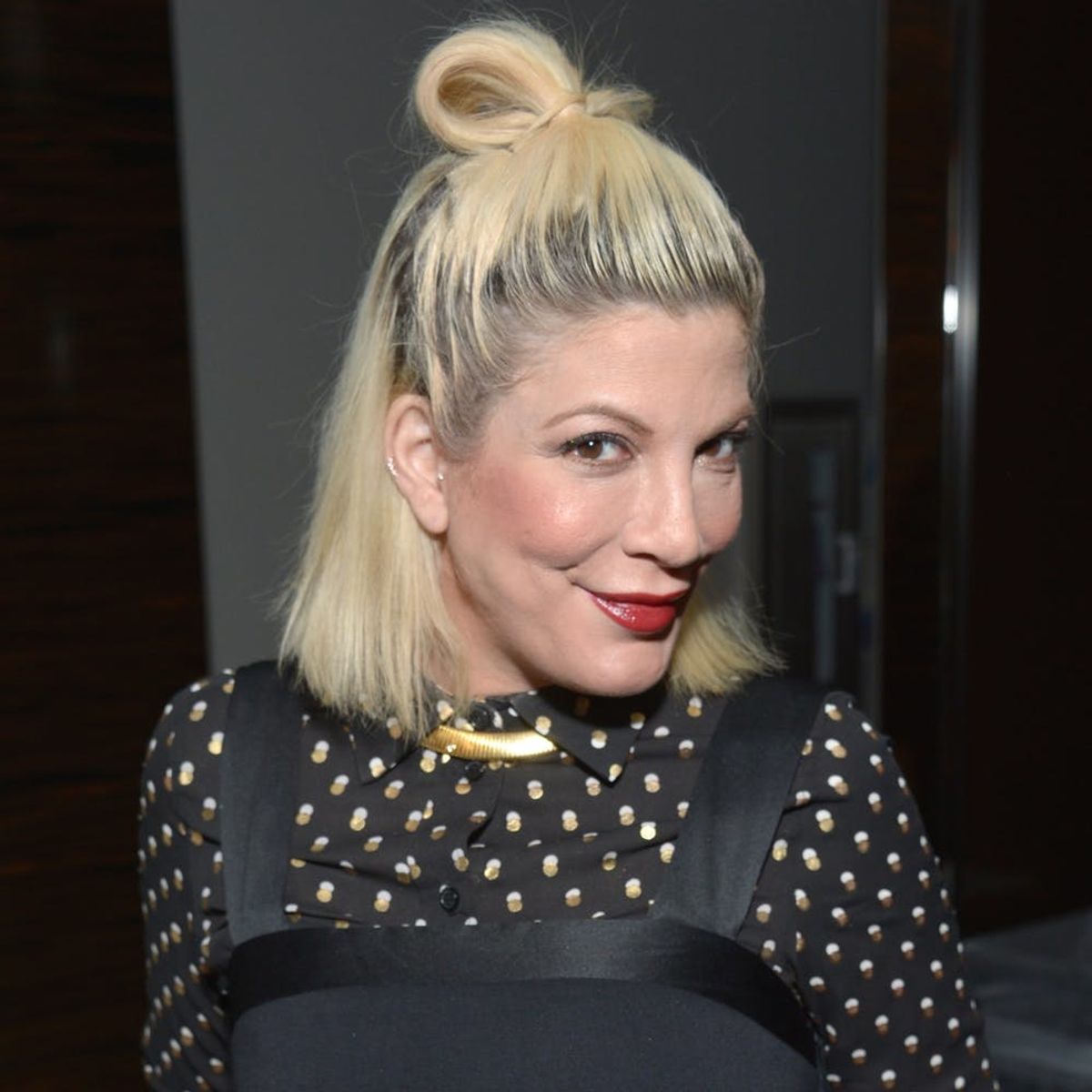 Tori Spelling Is Riding the Hair Color Rainbow With New Amethyst Locks