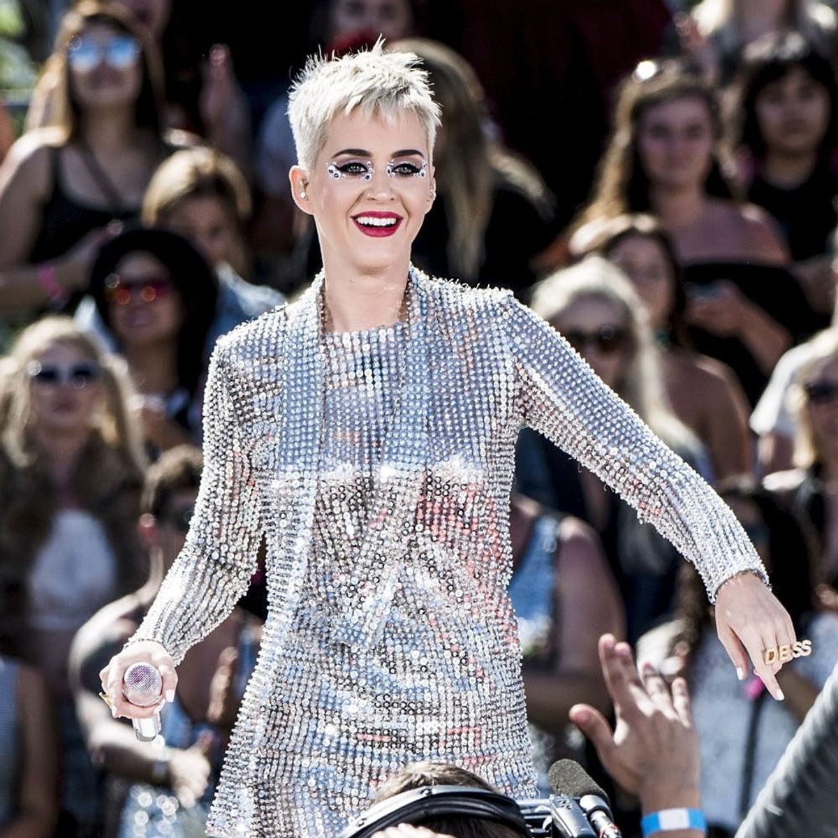 Katy Perry Says All of the Awards She’s Won “Are Fake”