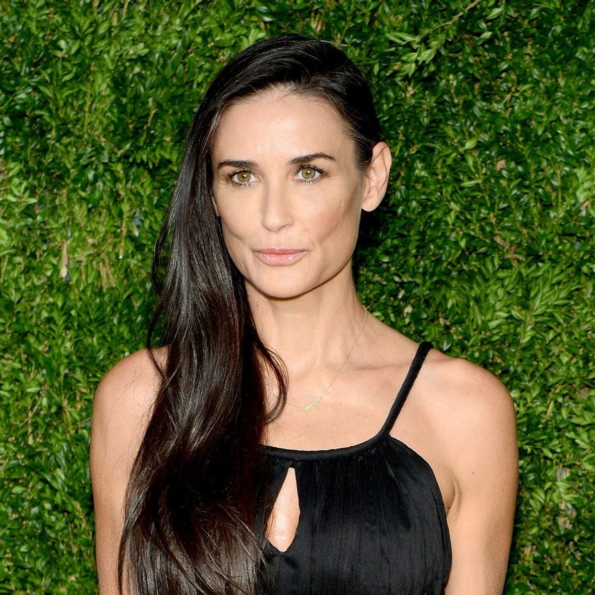 Here’s How Demi Moore Ended Up Missing Her Front Tooth